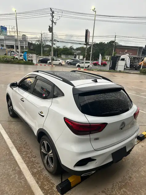 MG ZS