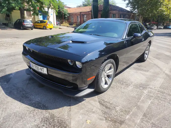 Dodge Challenger