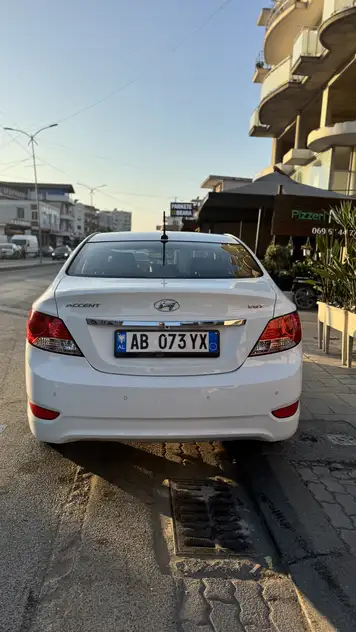 Hyundai Accent