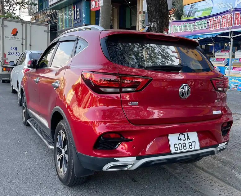 MG ZS