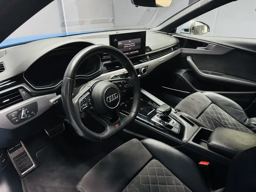 Audi RS5