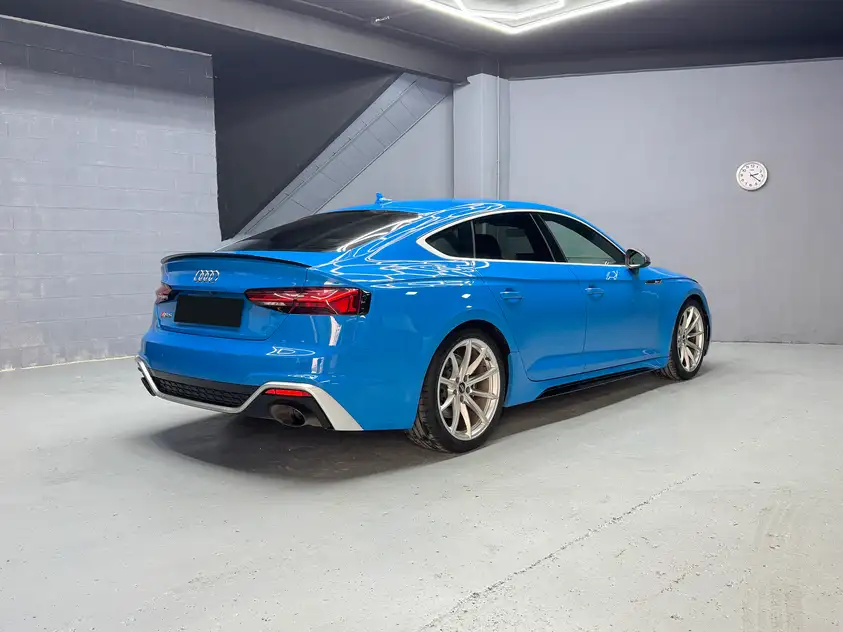 Audi RS5