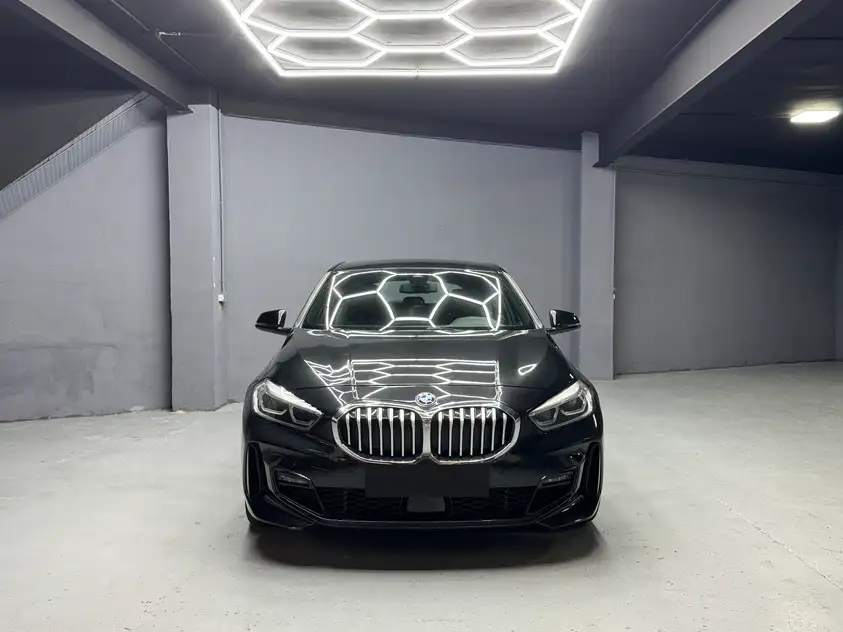 BMW 118i