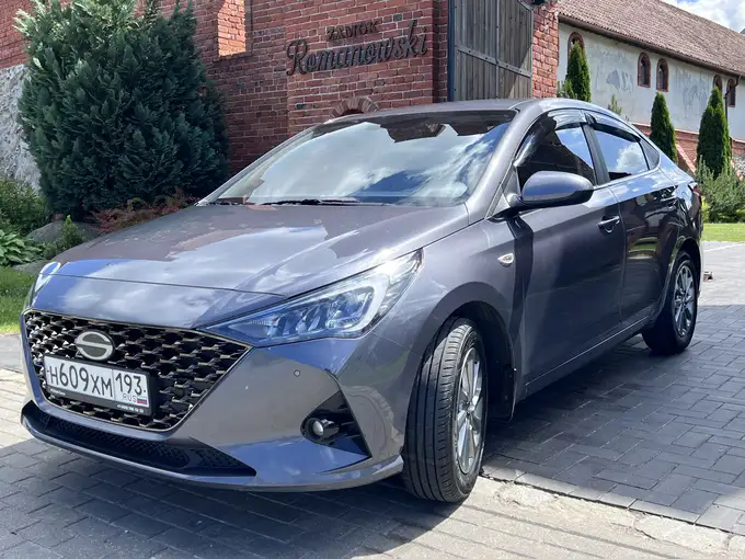 Hyundai Solaris