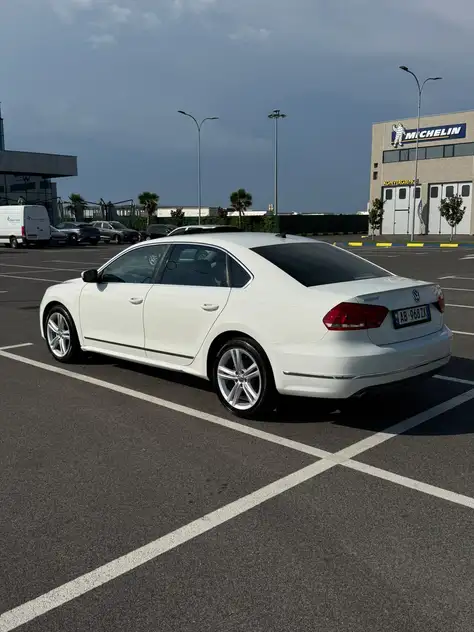 Volkswagen Passat