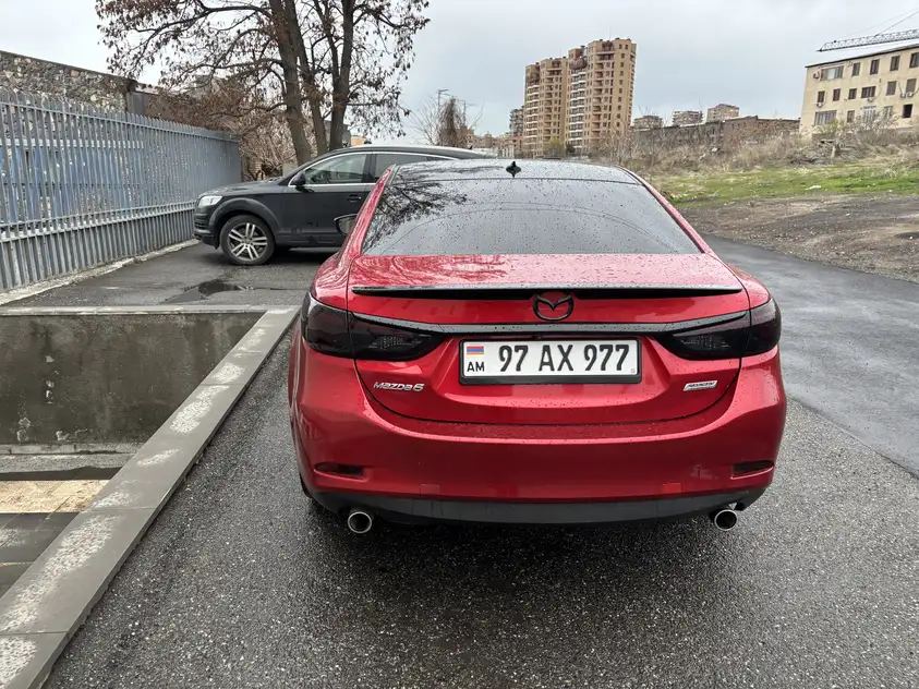 Mazda 6