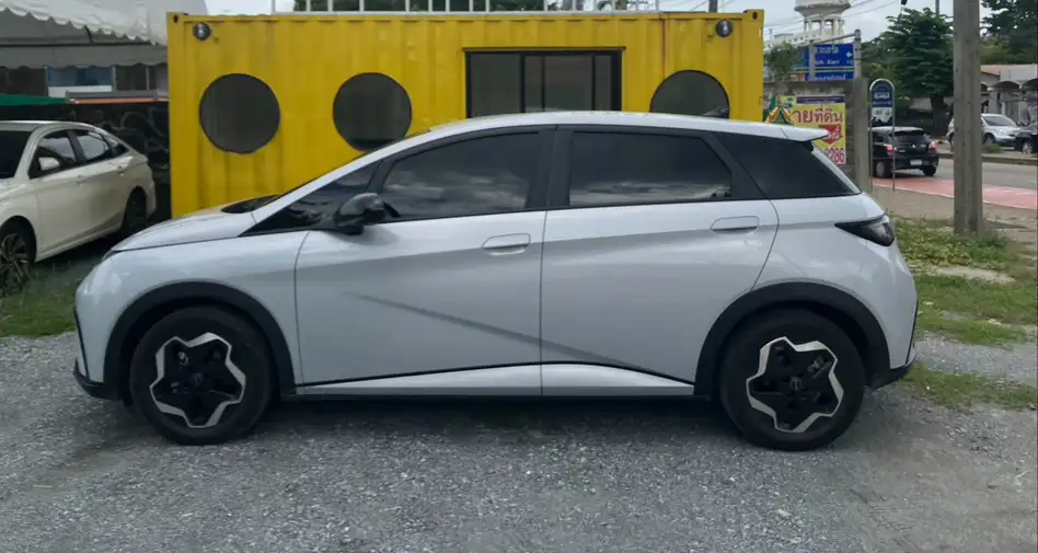 BYD Dolphin