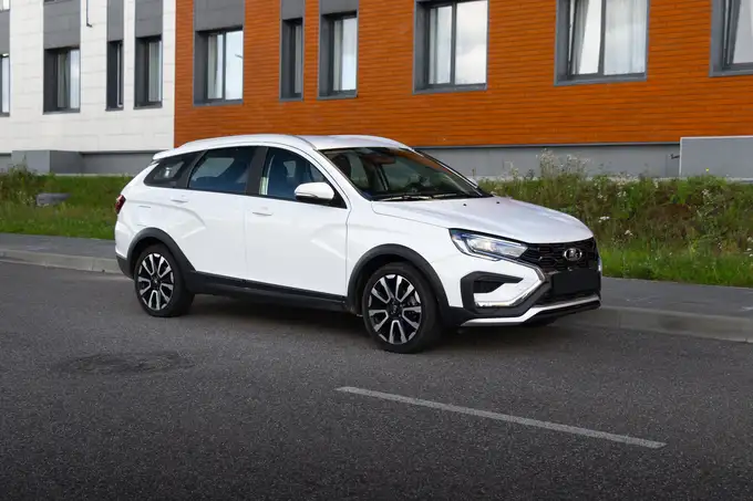 Lada Vesta