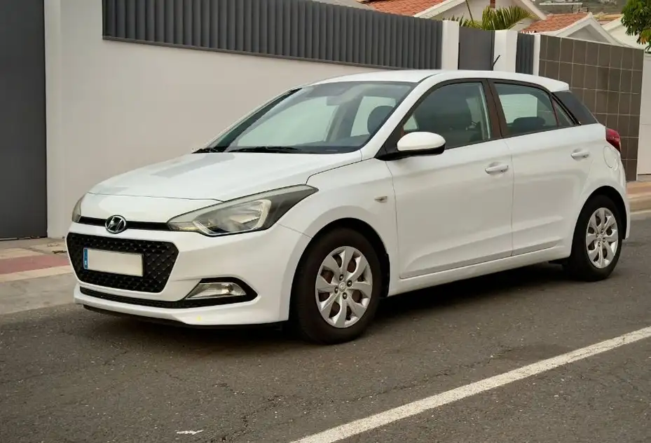 Hyundai i20