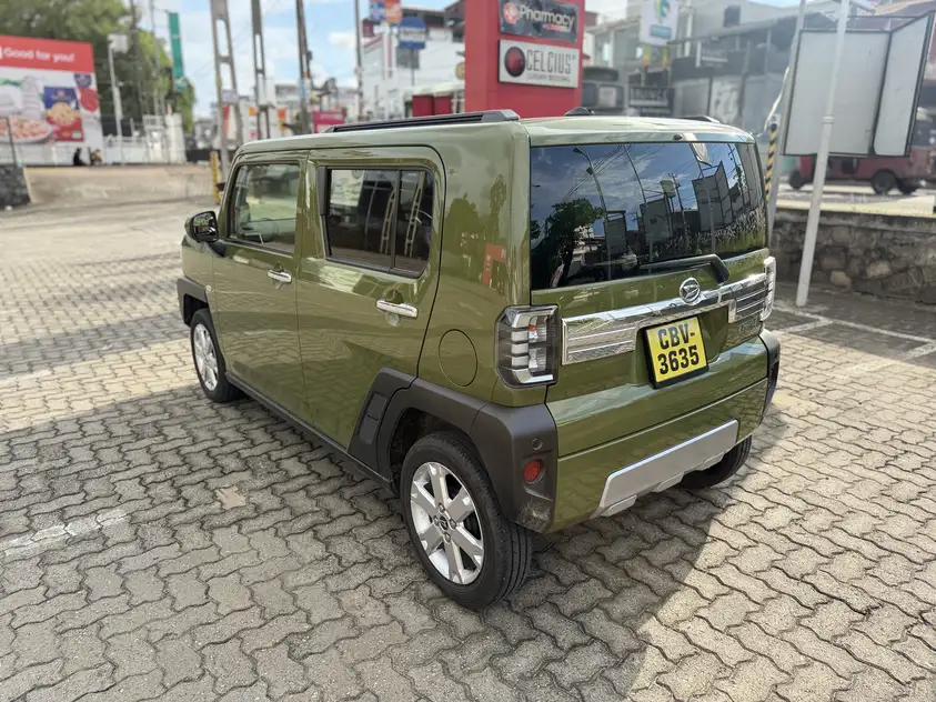 Daihatsu Taft
