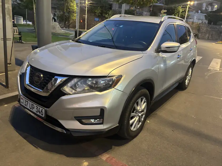 Nissan Rogue