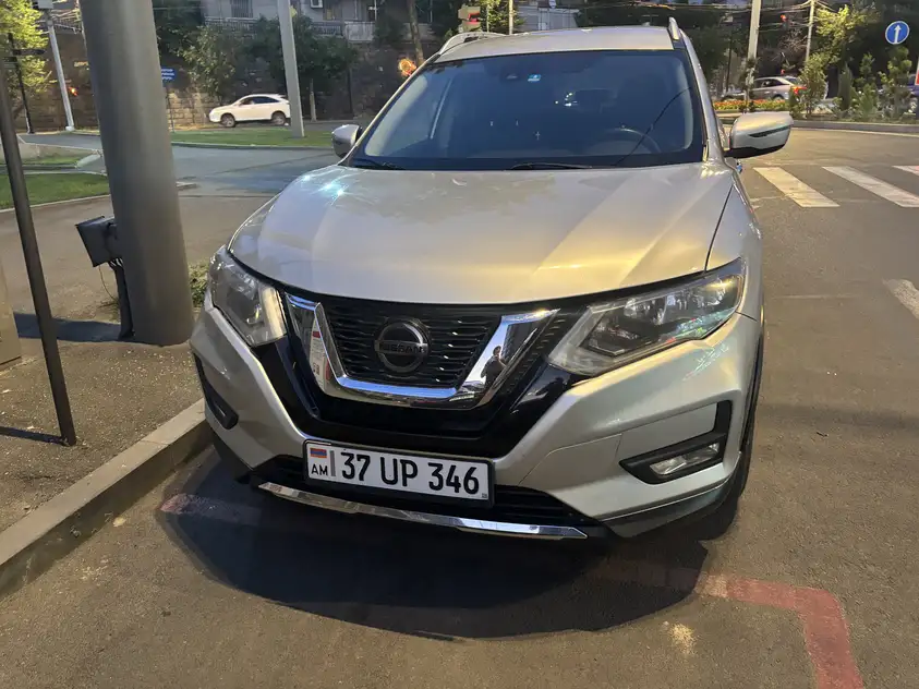 Nissan Rogue