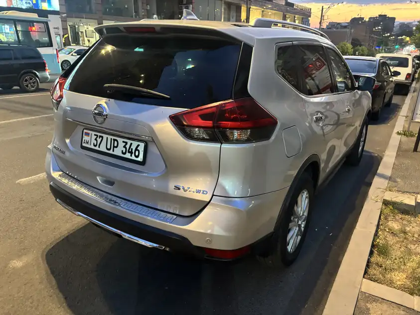Nissan Rogue