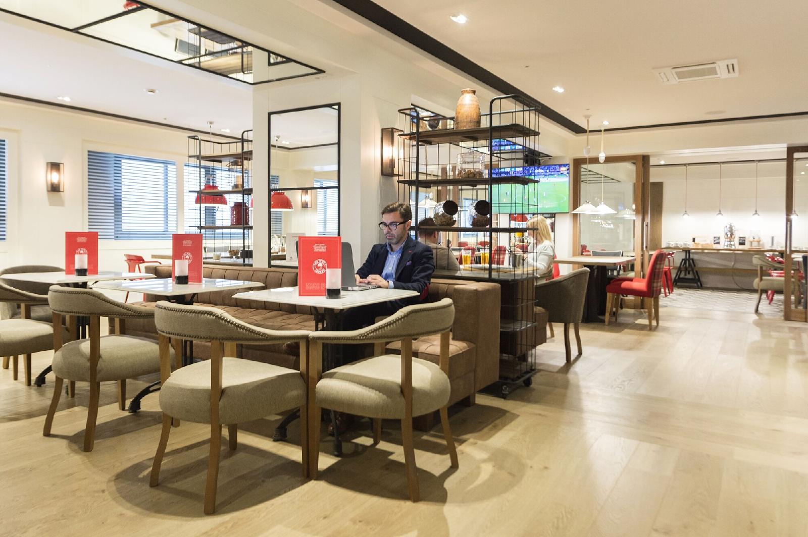 Hotel Barcelona Universal