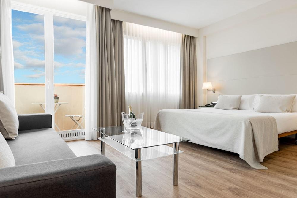 Aparthotel Mariano Cubi Barcelona