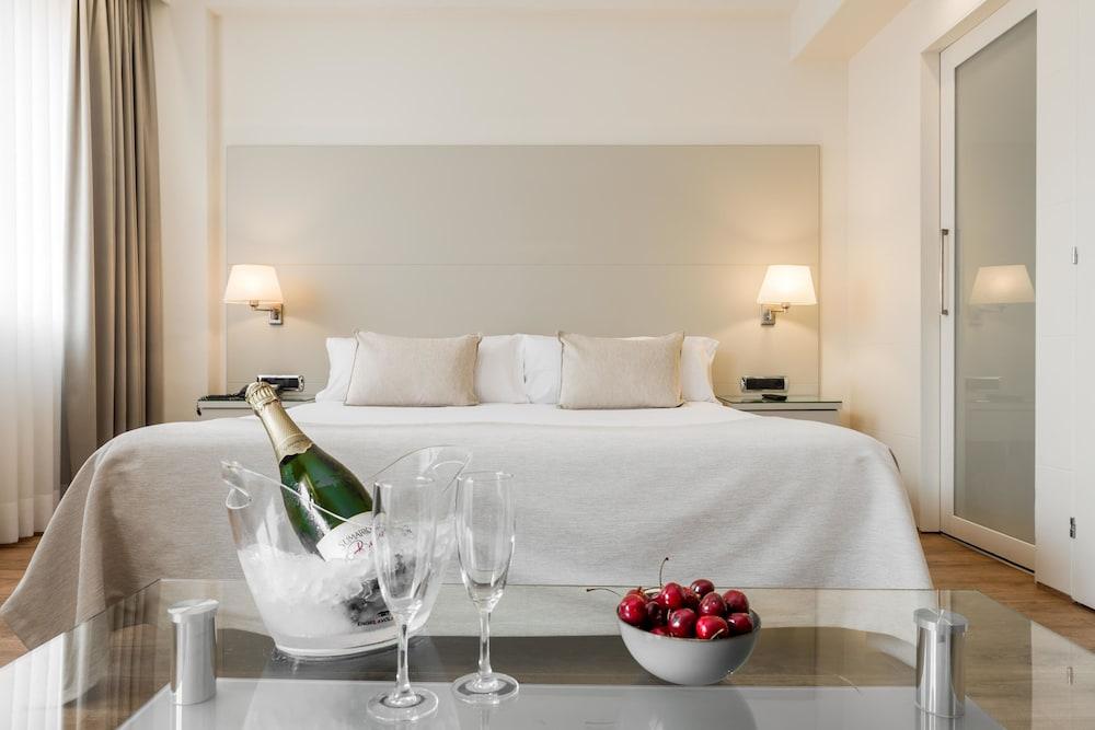 Aparthotel Mariano Cubi Barcelona
