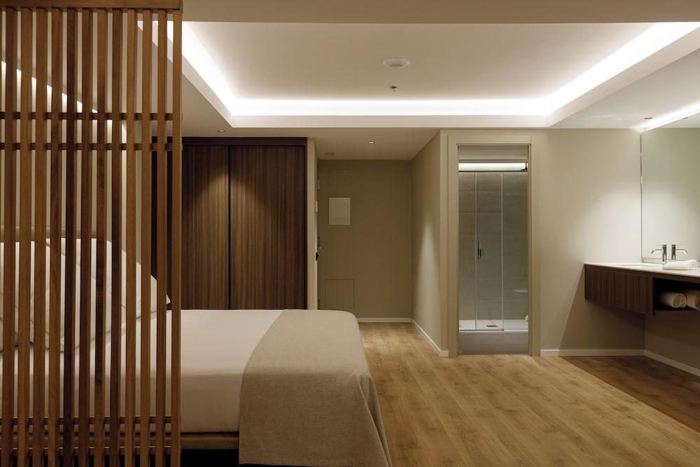 Aparthotel Mariano Cubi Barcelona
