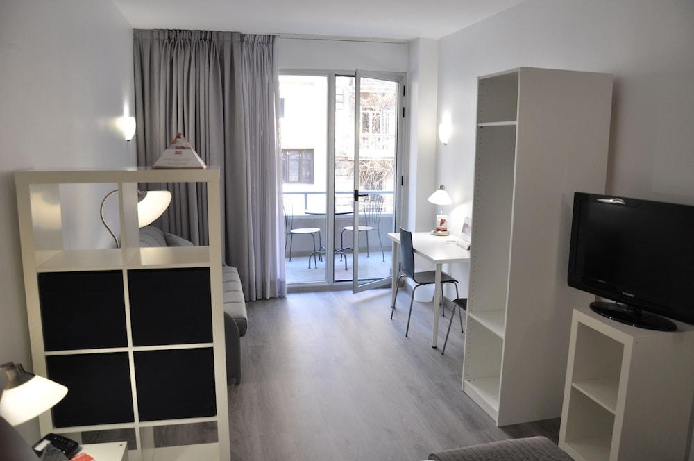 Aparthotel Atenea Calabria