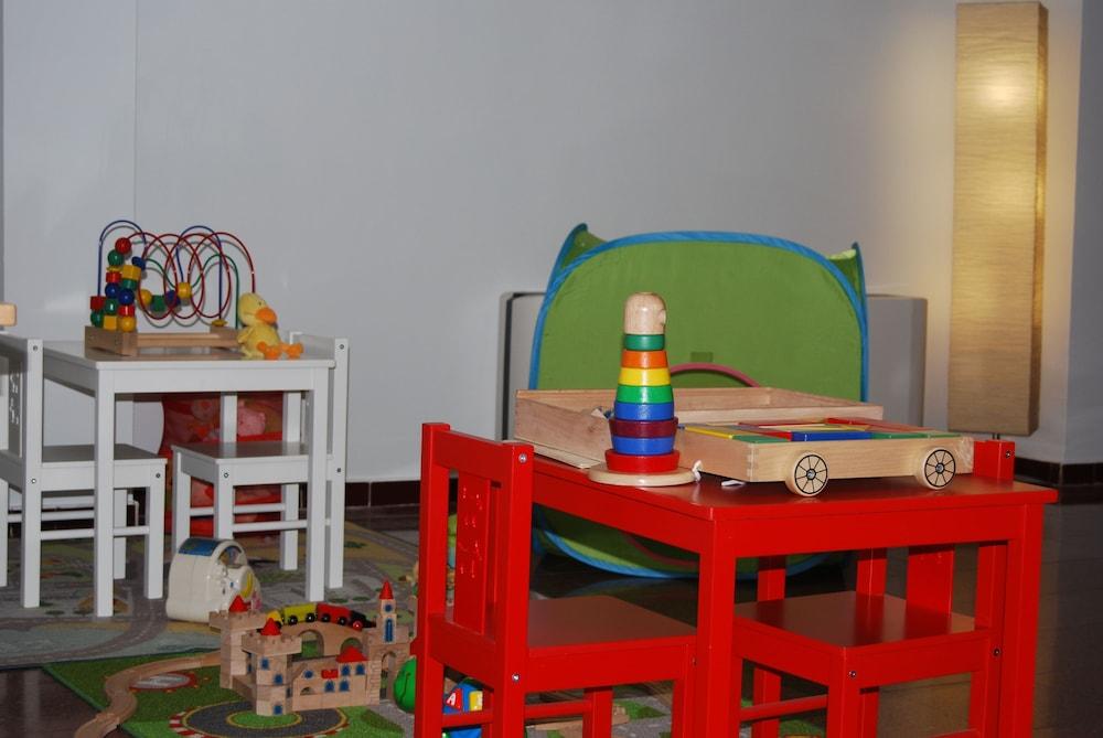 Aparthotel Atenea Calabria