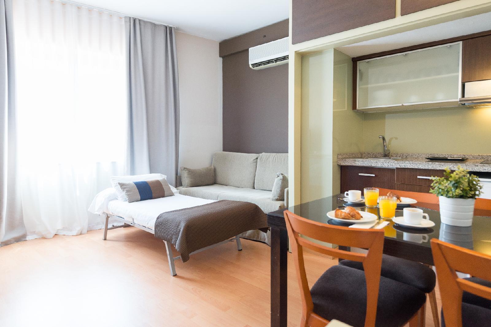 Senator Barcelona Apartments