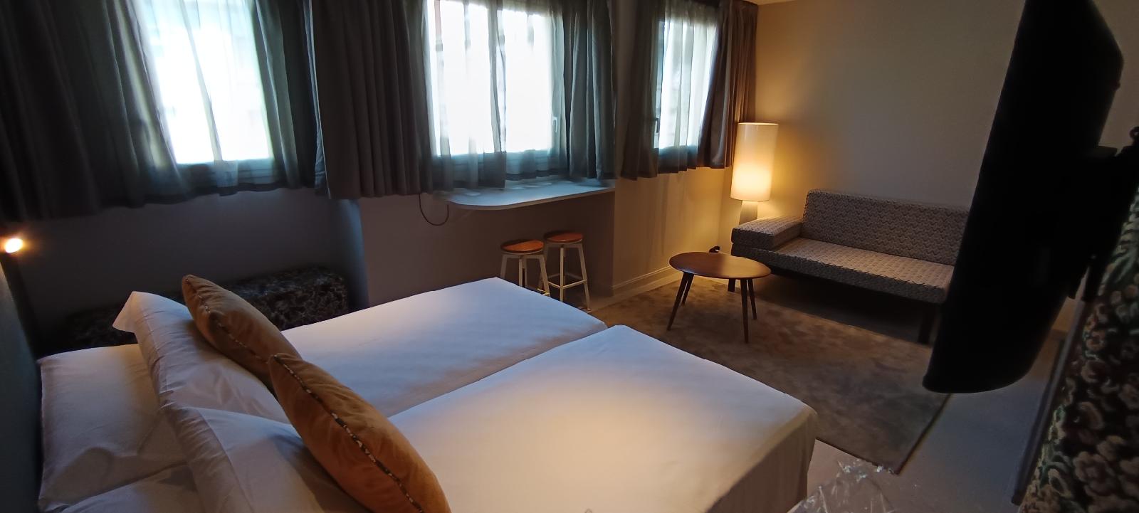 Senator Barcelona Apartments