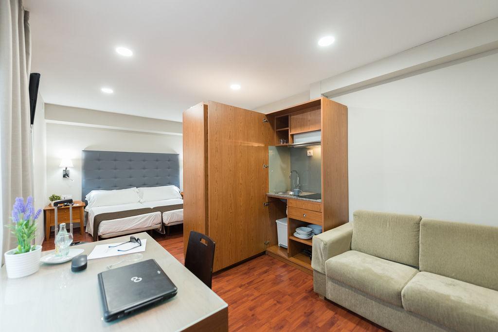 Senator Barcelona Apartments