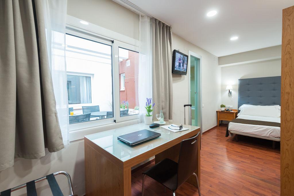 Senator Barcelona Apartments