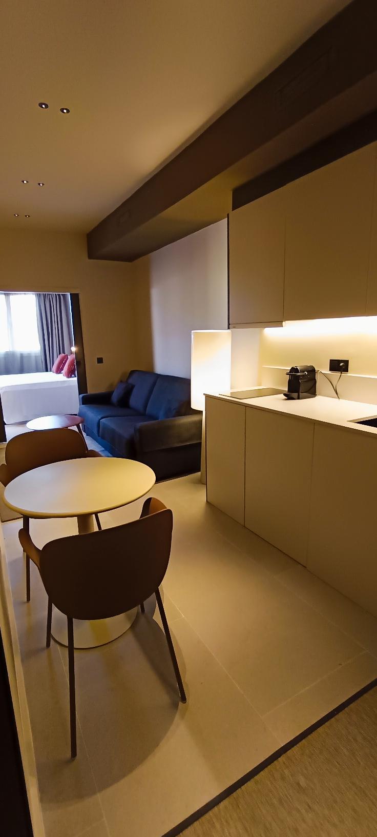 Senator Barcelona Apartments