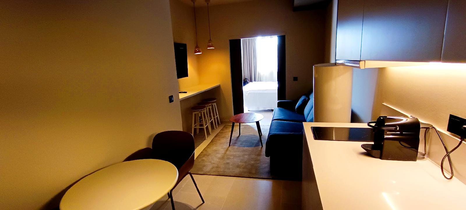 Senator Barcelona Apartments