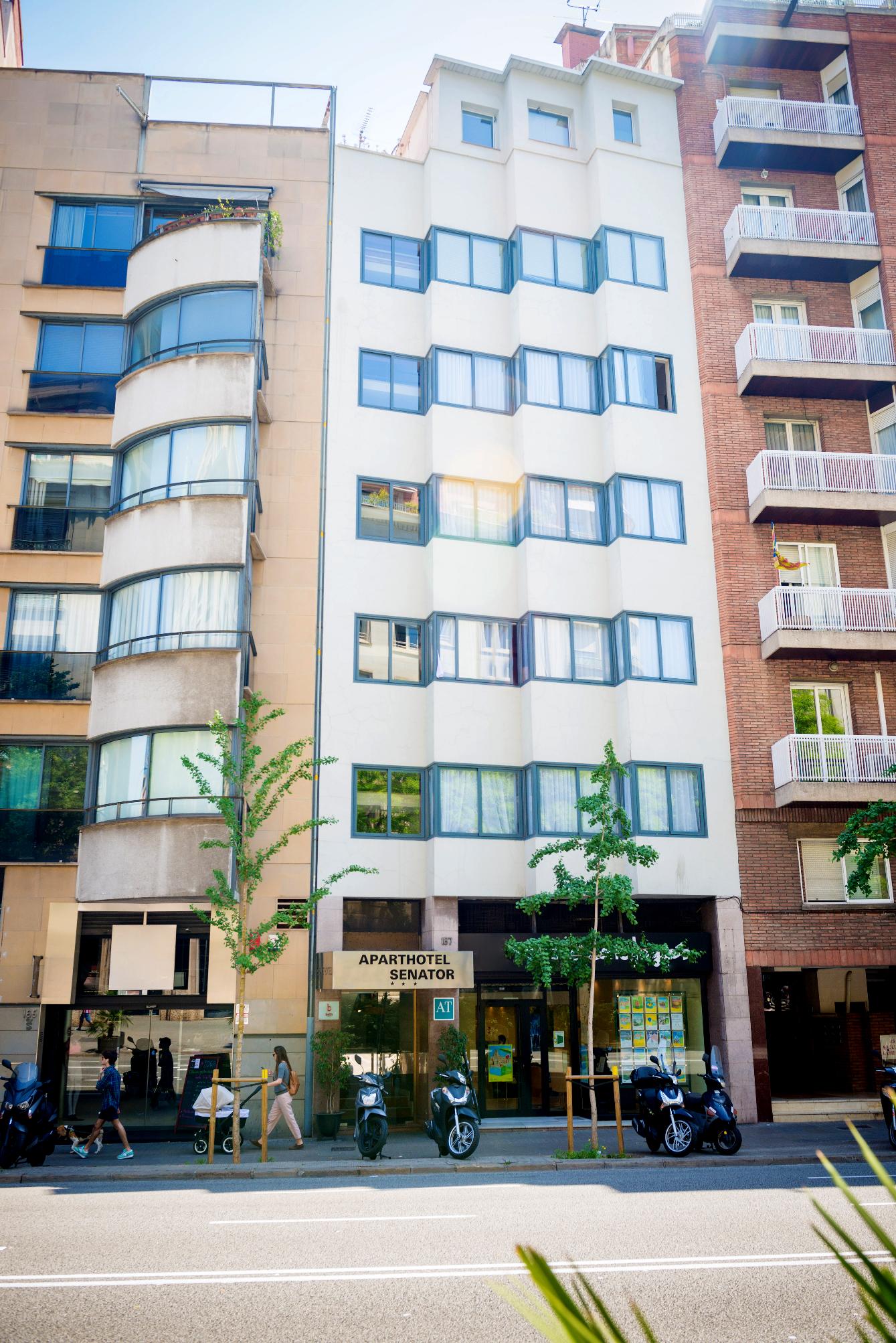 Senator Barcelona Apartments