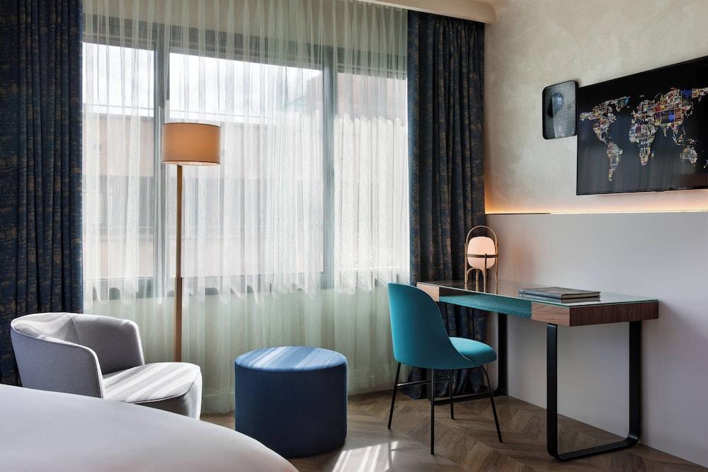 Renaissance Barcelona Hotel
