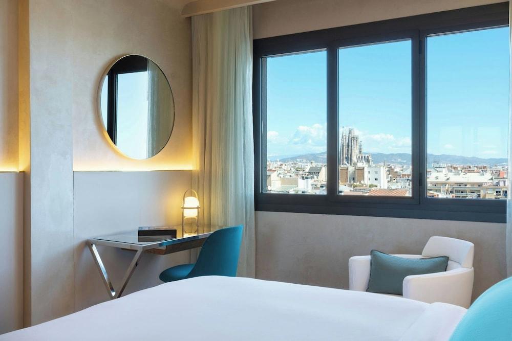 Renaissance Barcelona Hotel