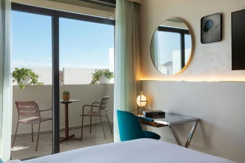 Renaissance Barcelona Hotel