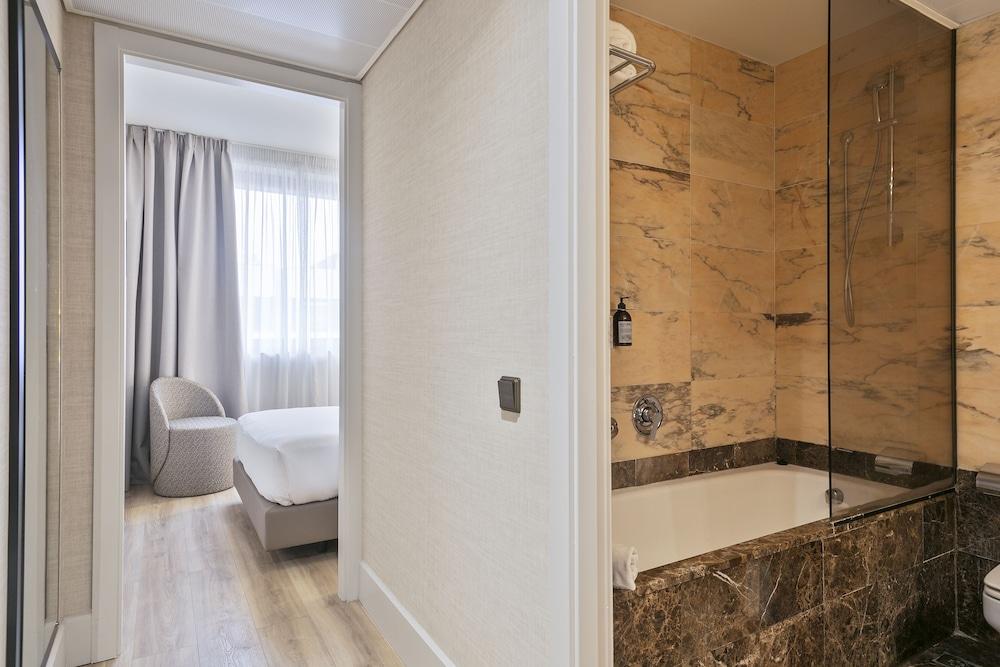 Hotel Acta City47