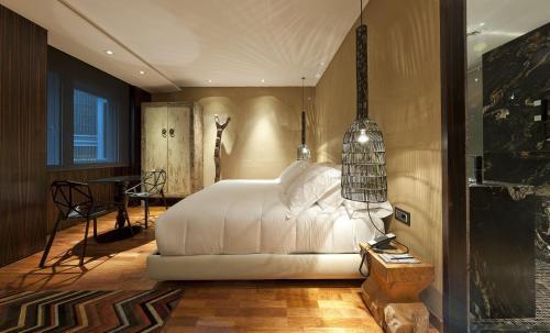 Claris Hotel & Spa Gl