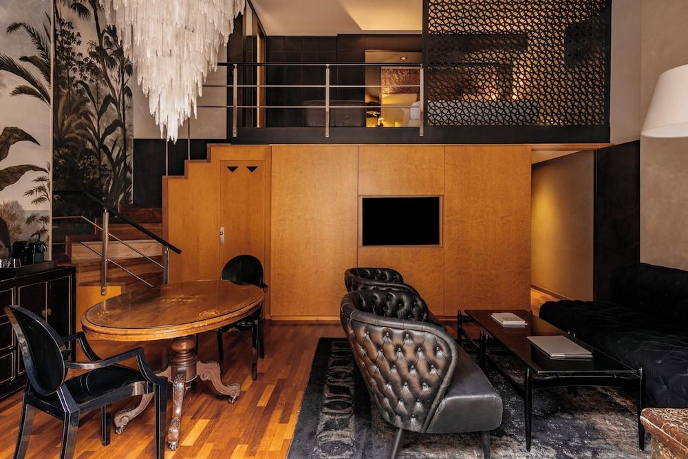Claris Hotel & Spa Gl