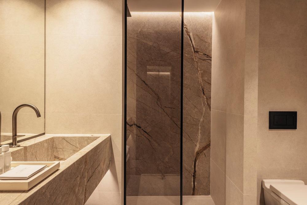 Claris Hotel & Spa Gl