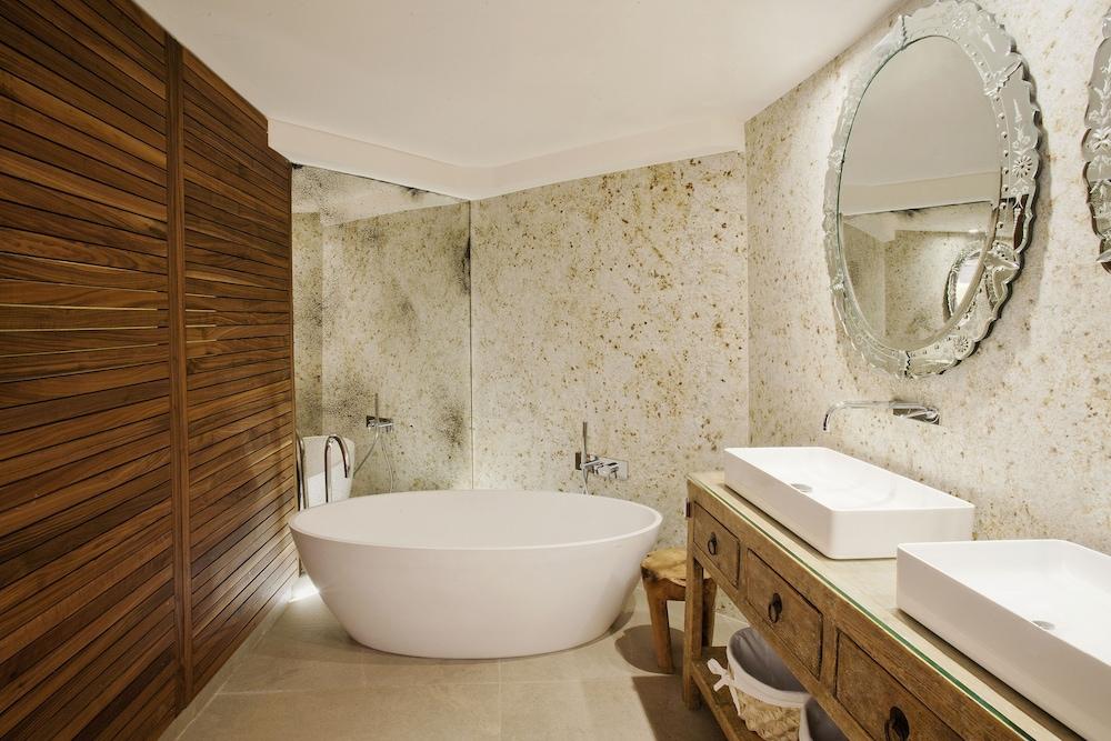 Claris Hotel & Spa Gl