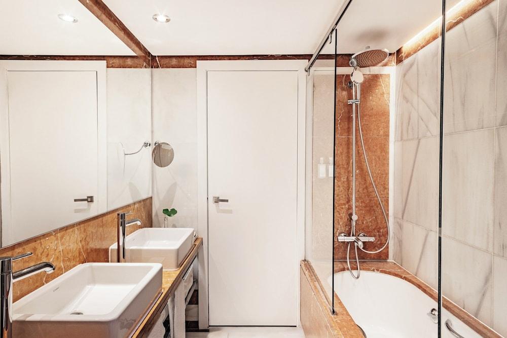 Claris Hotel & Spa Gl