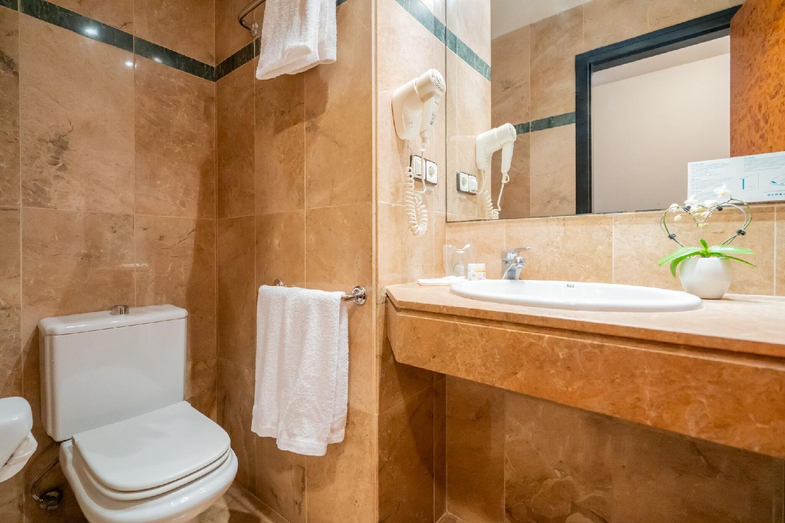 Hotel Glories