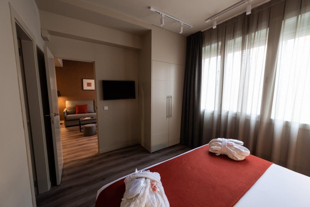 Atenea Rekord Suites