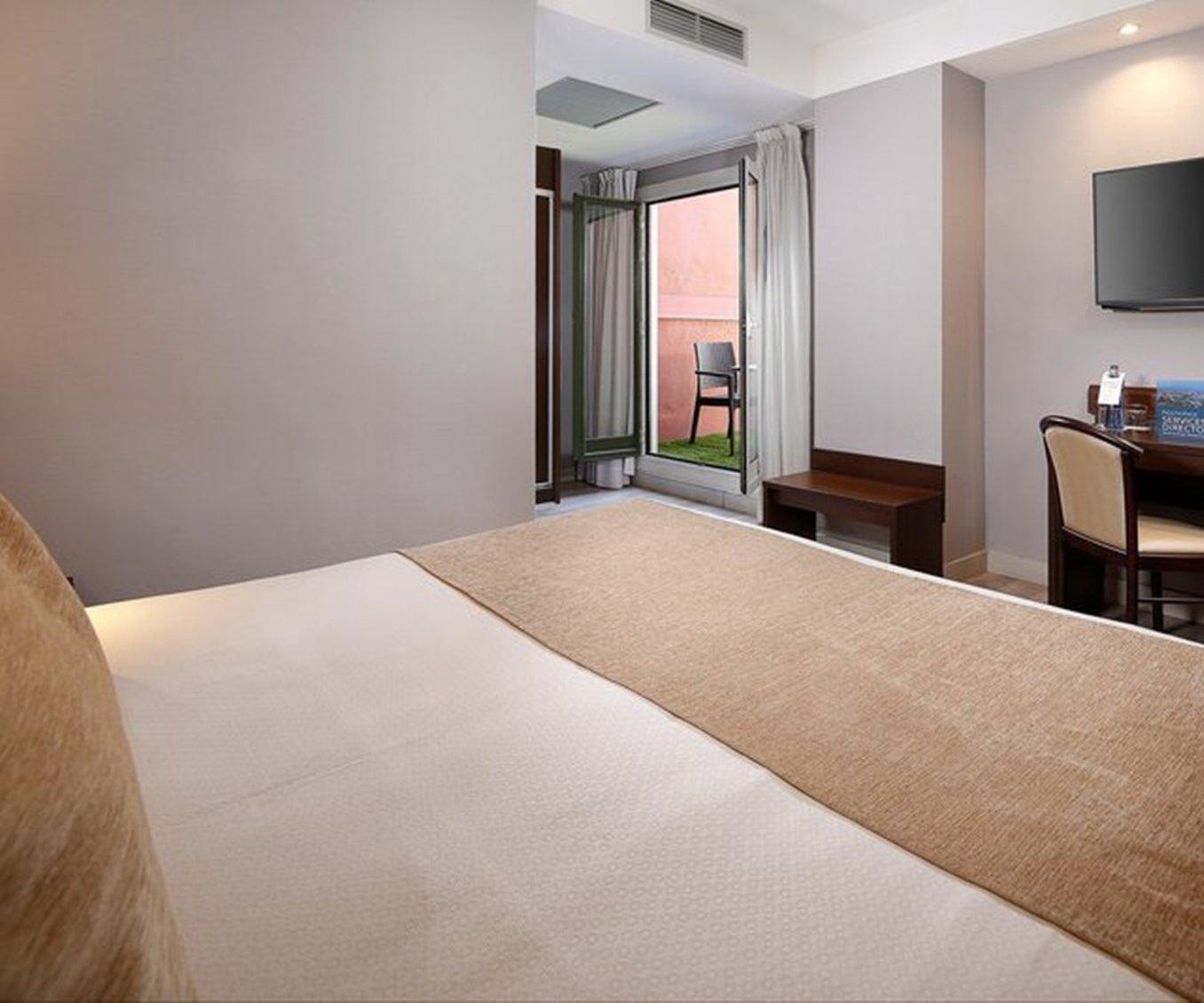 Hotel Hcc Taber