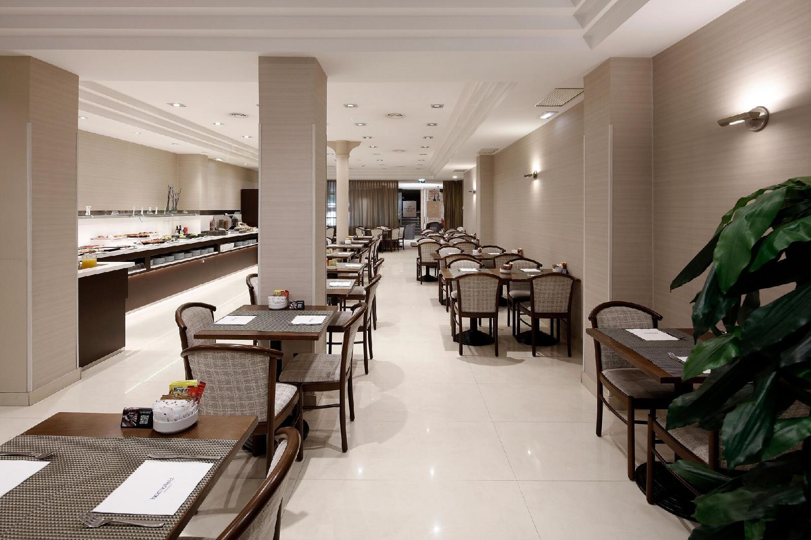 Hotel Hcc Taber