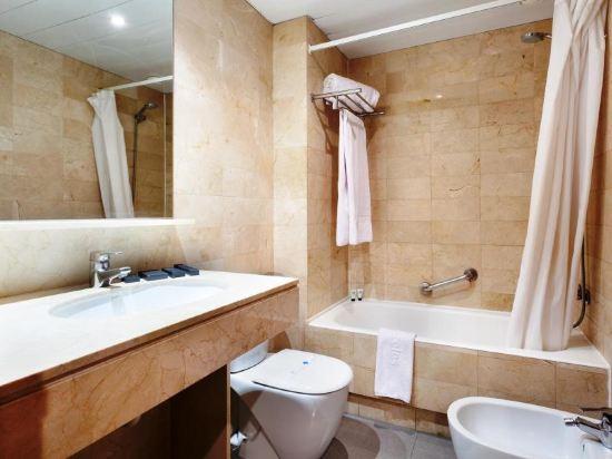 Hotel Aa Viladomat