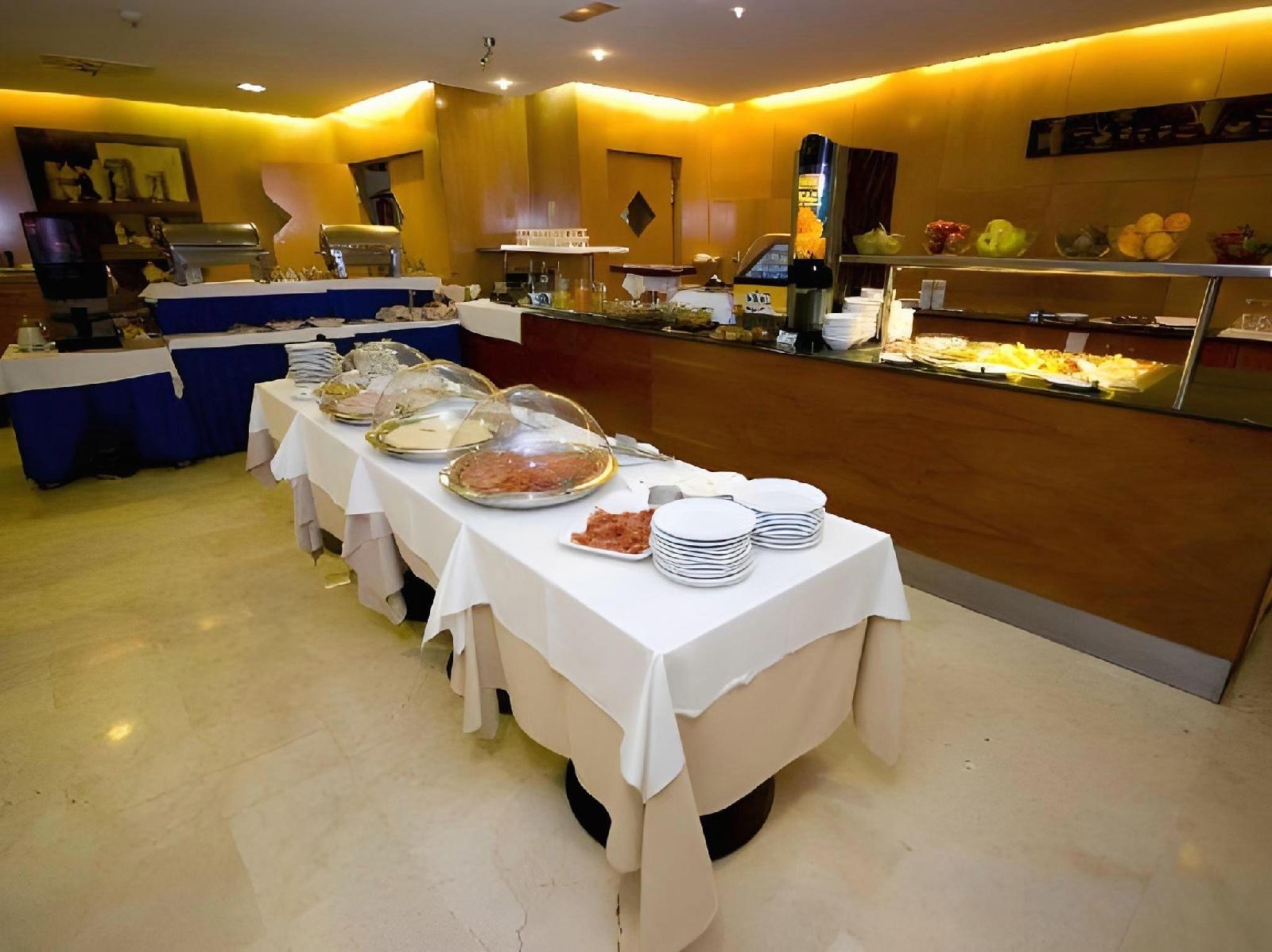 Hotel Aa Viladomat