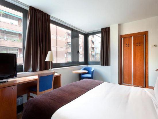 Hotel Aa Viladomat