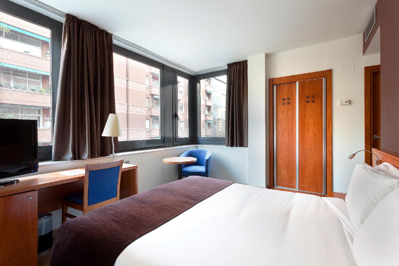 Hotel Aa Viladomat