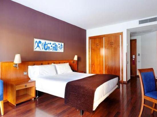 Hotel Aa Viladomat