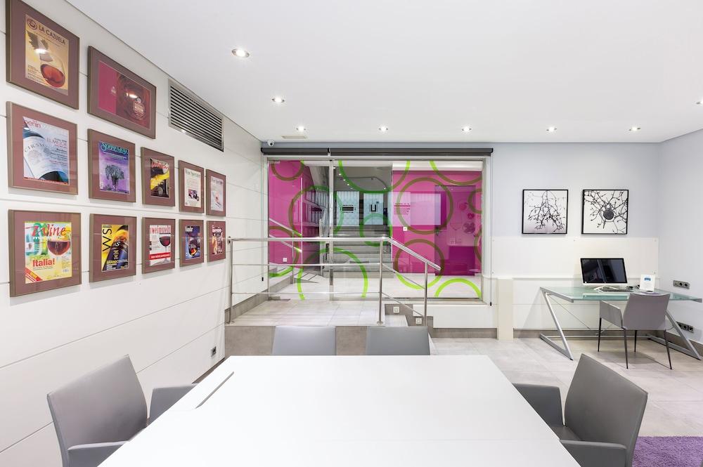 Hotel Ibis Styles Madrid Prado