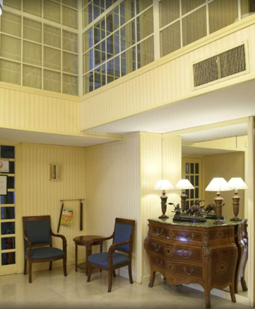 Hrc Hotel